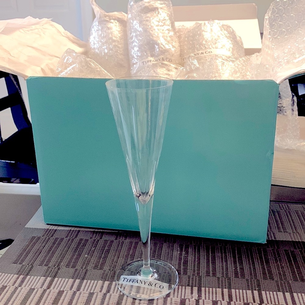 Tiffany & Co Champagne Flutes Set of 4 Etched Glasses Blue Boxed LUXURY GIFT NEW